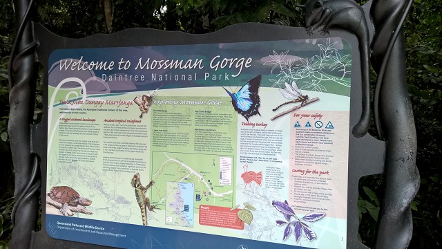 Mossman Gorge